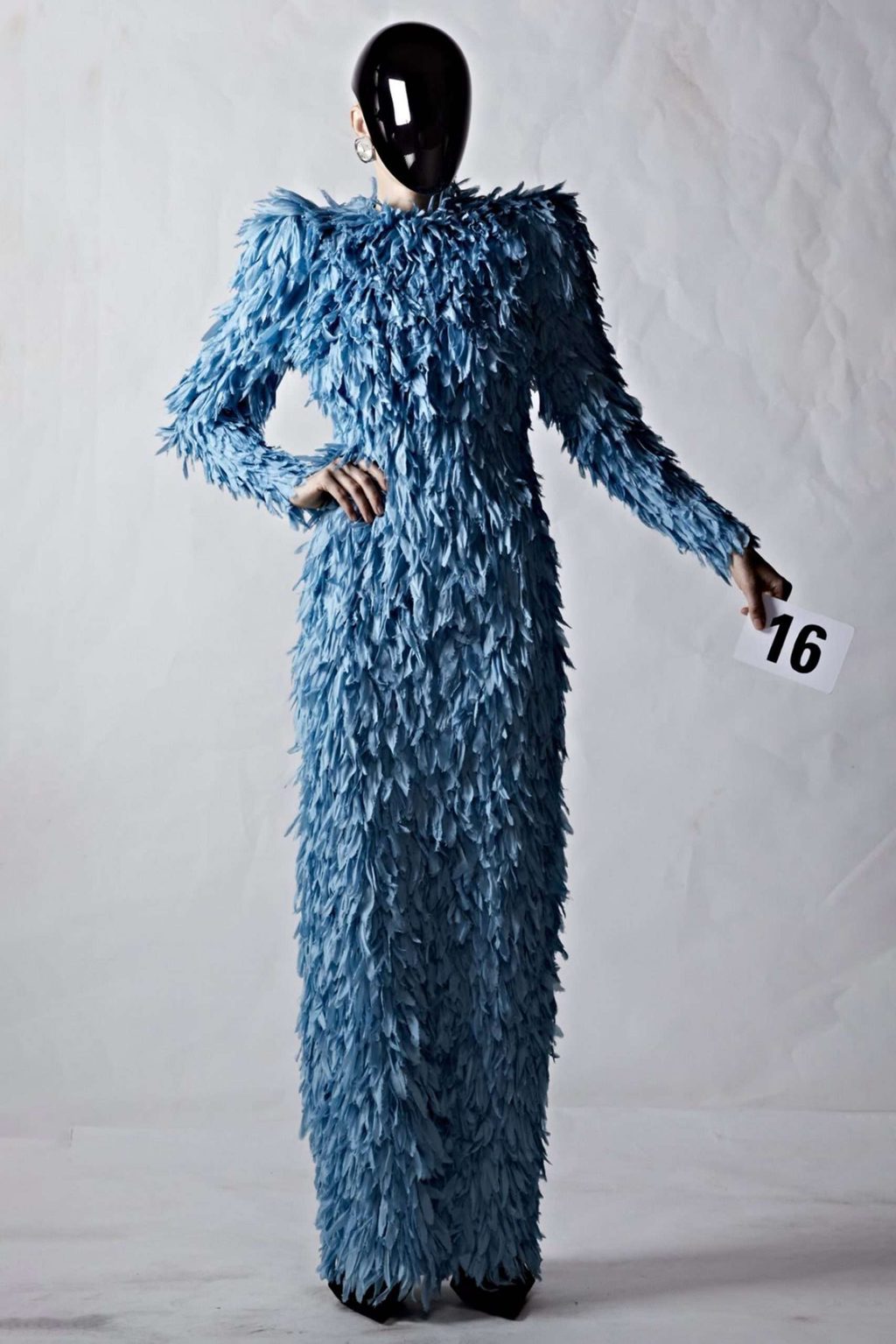 BALENCIAGA COUTURE BROKE THE INTERNET & THE DOORWAY