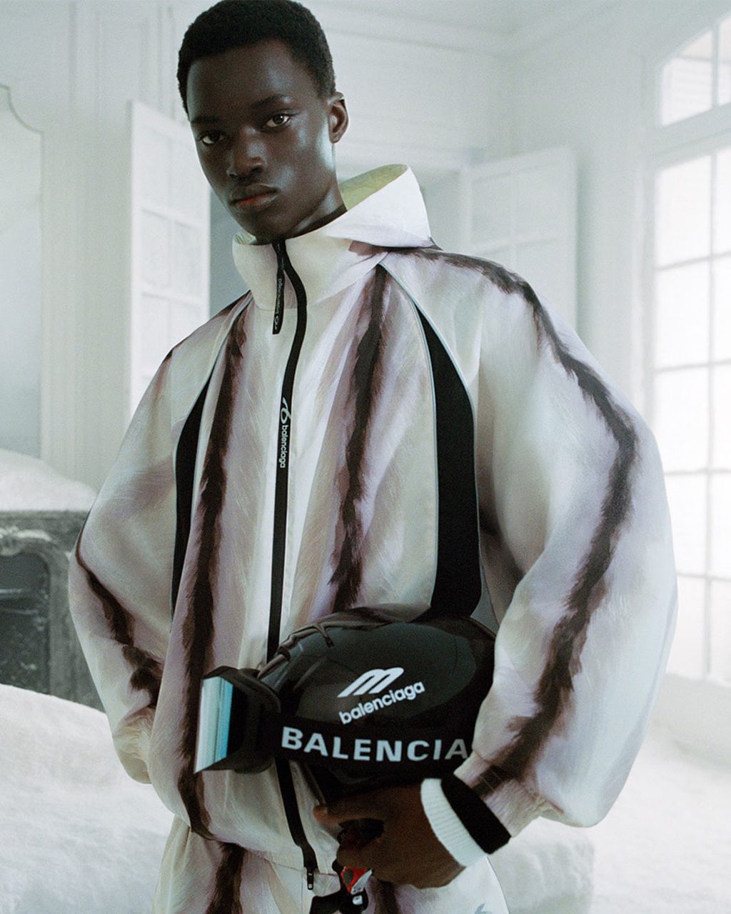 BALLY 7