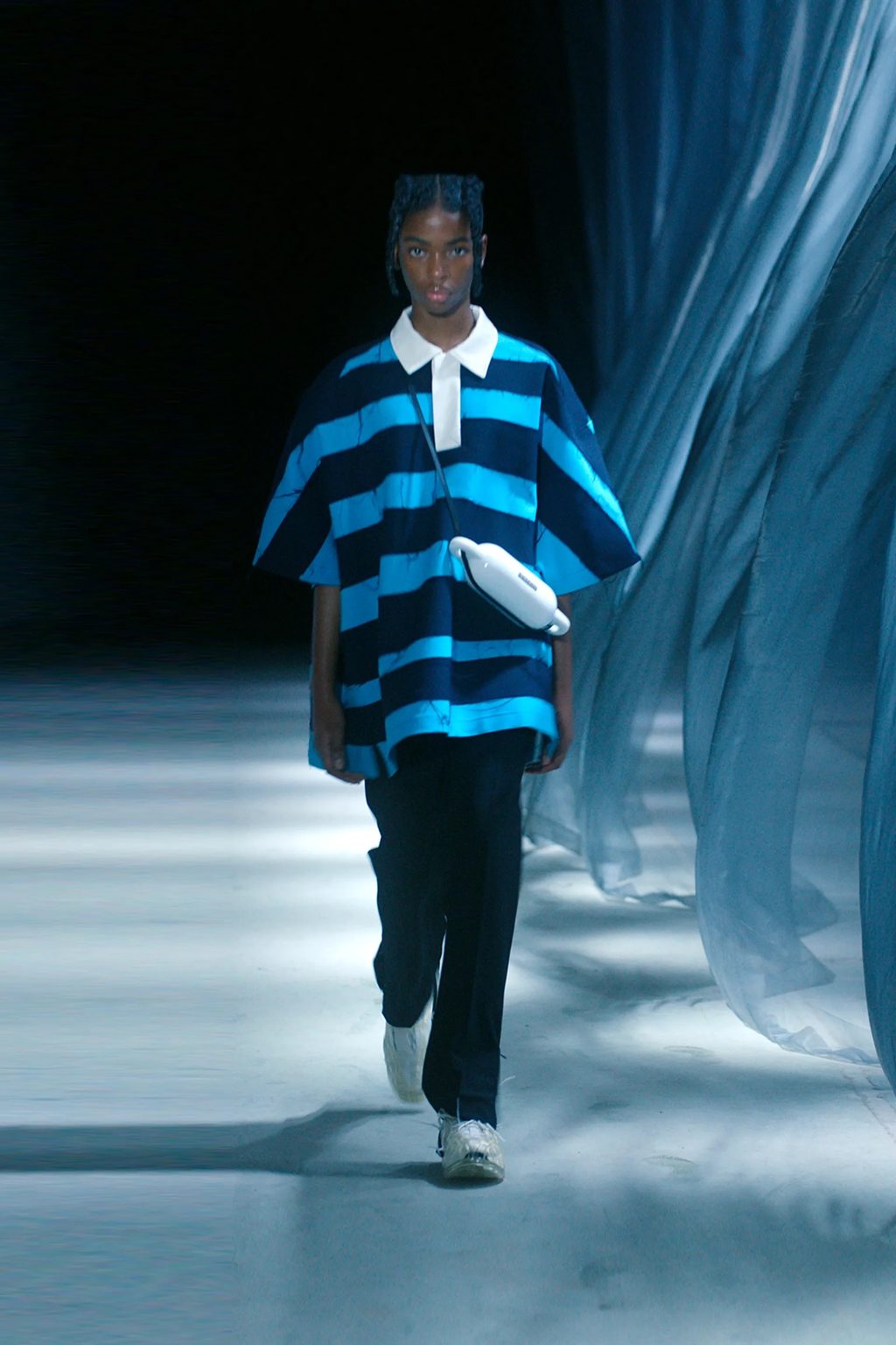 DIVE INTO THE DEPTHS OF THE SUSTAINABLE, SCUBA-INSPIRED BOTTER SS22 COLLECTION