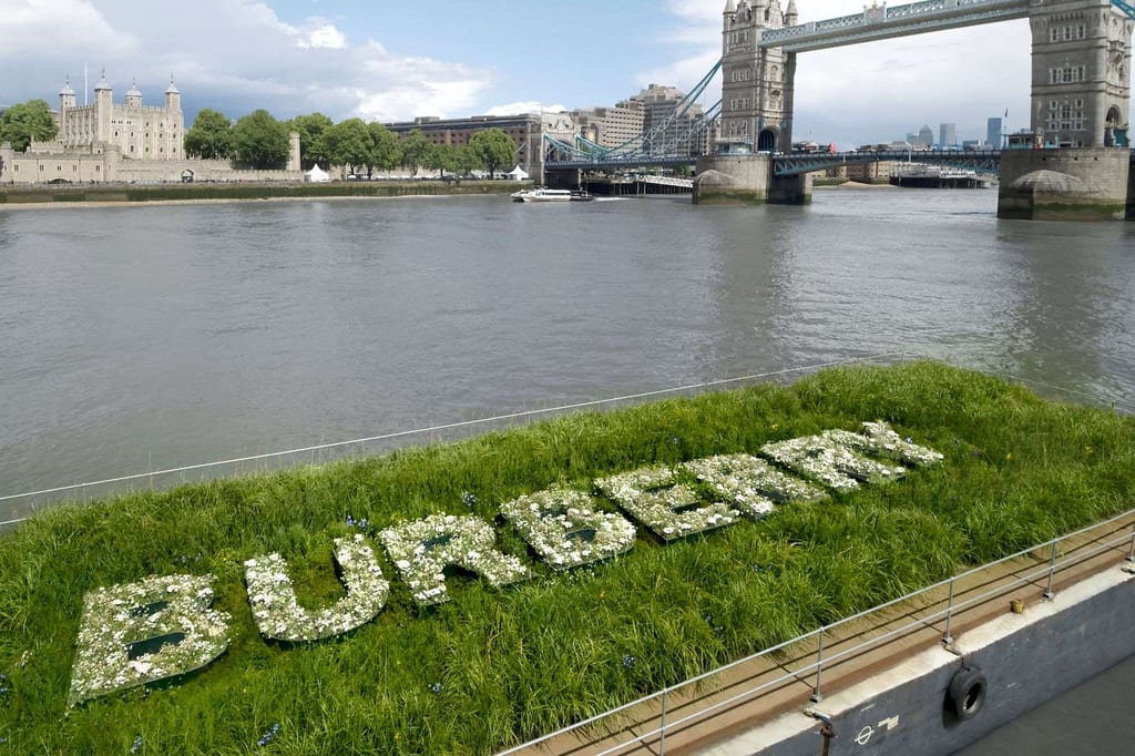 BURBERRY’S FLOATING MEADOW IS AN INNER-CITY OASIS