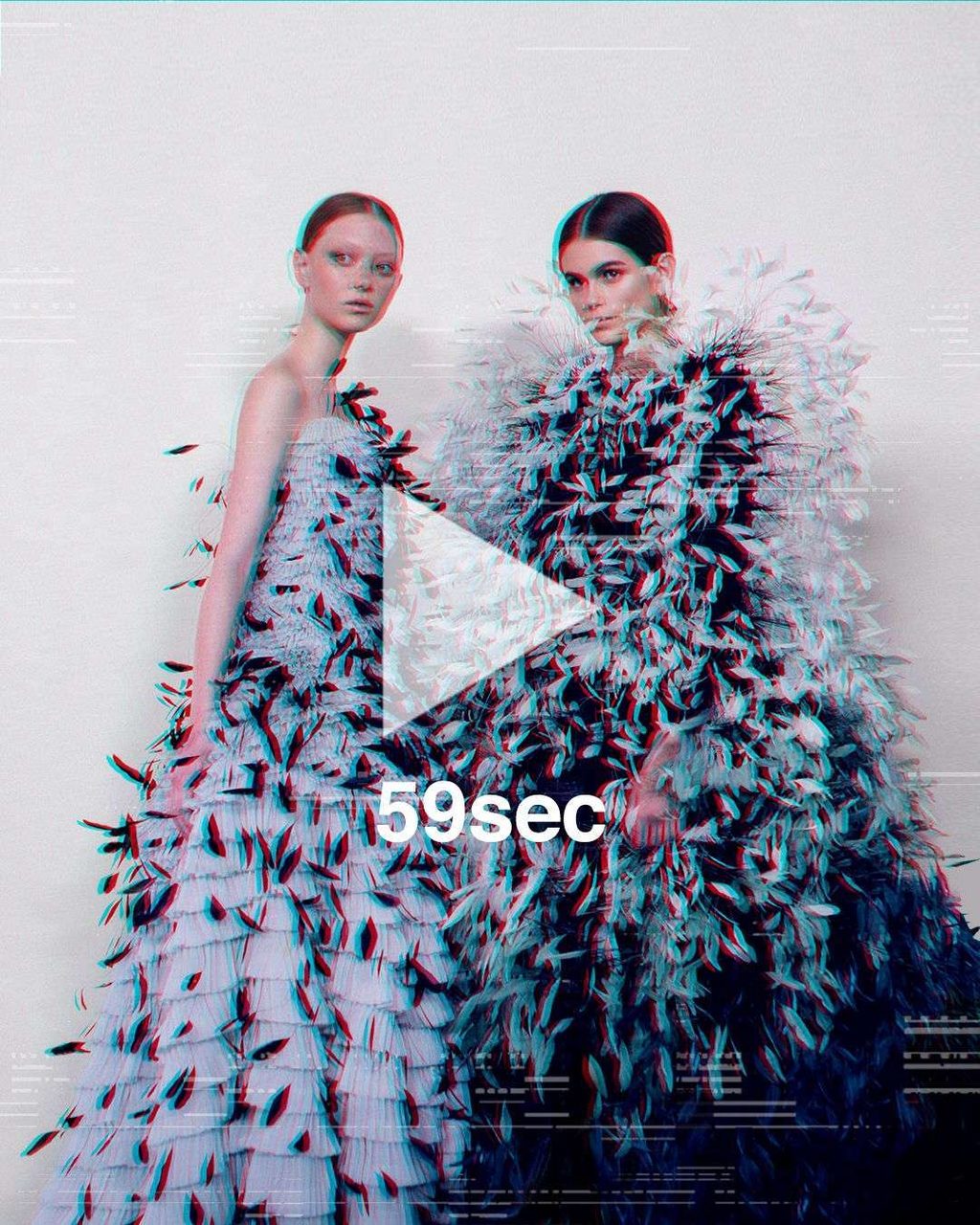 PARIS HAUTE COUTURE TO GO DIGITAL