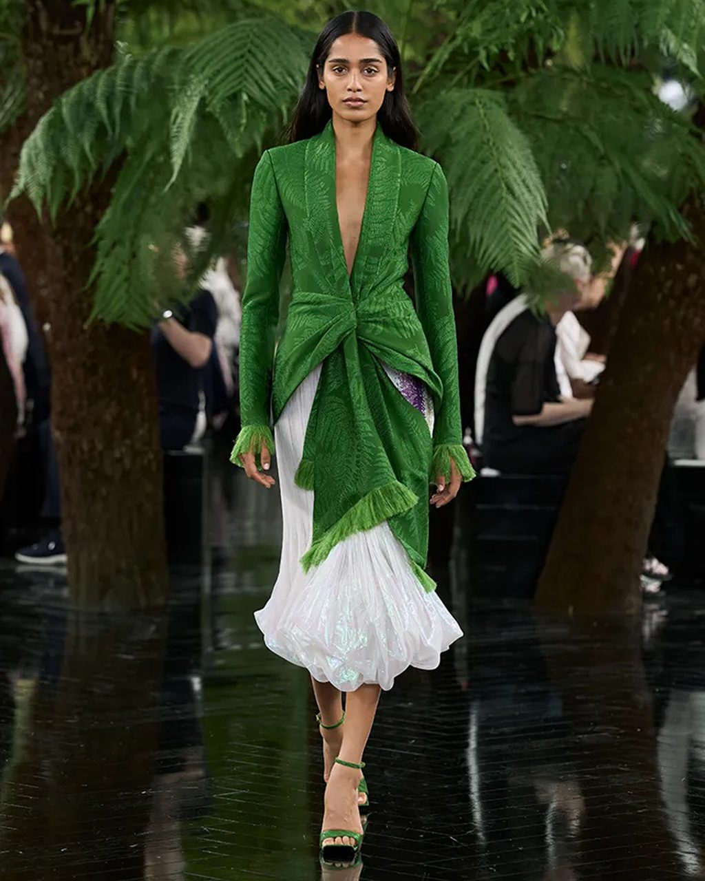 DIOR CROP 17