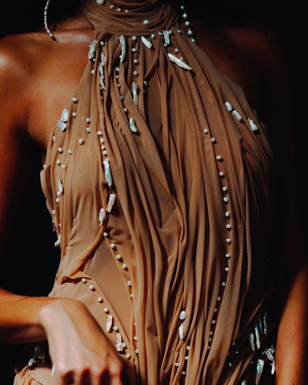 Di Petsa reincarnated the Goddess of Love Venus for SS24