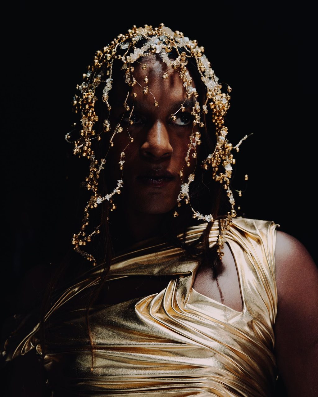 Di Petsa reincarnated the Goddess of Love Venus for SS24