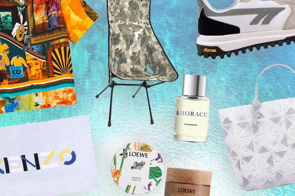 WHAT TO TAKE WITH YOU TO THE SEASIDE THIS SUMMER