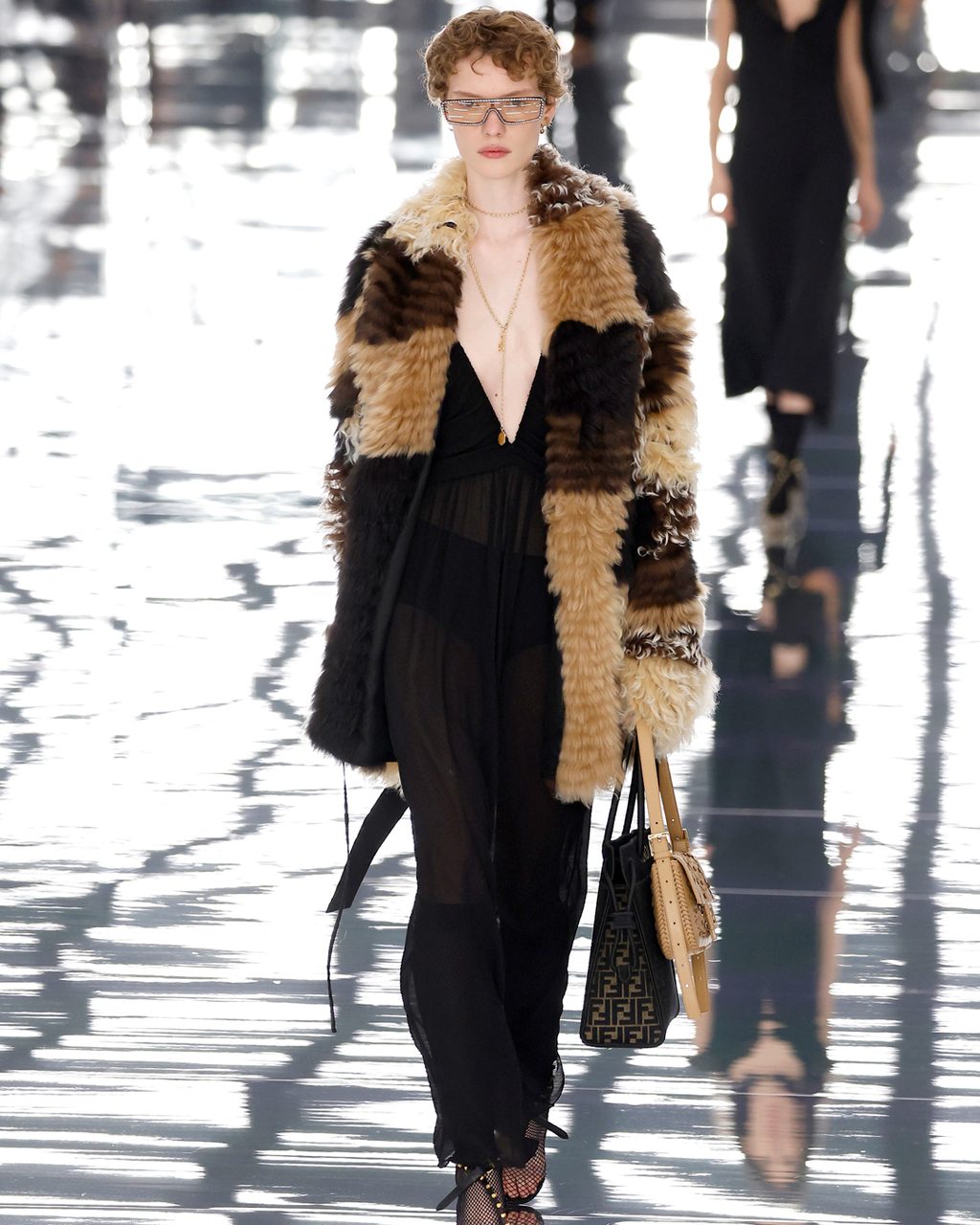 FENDI 4