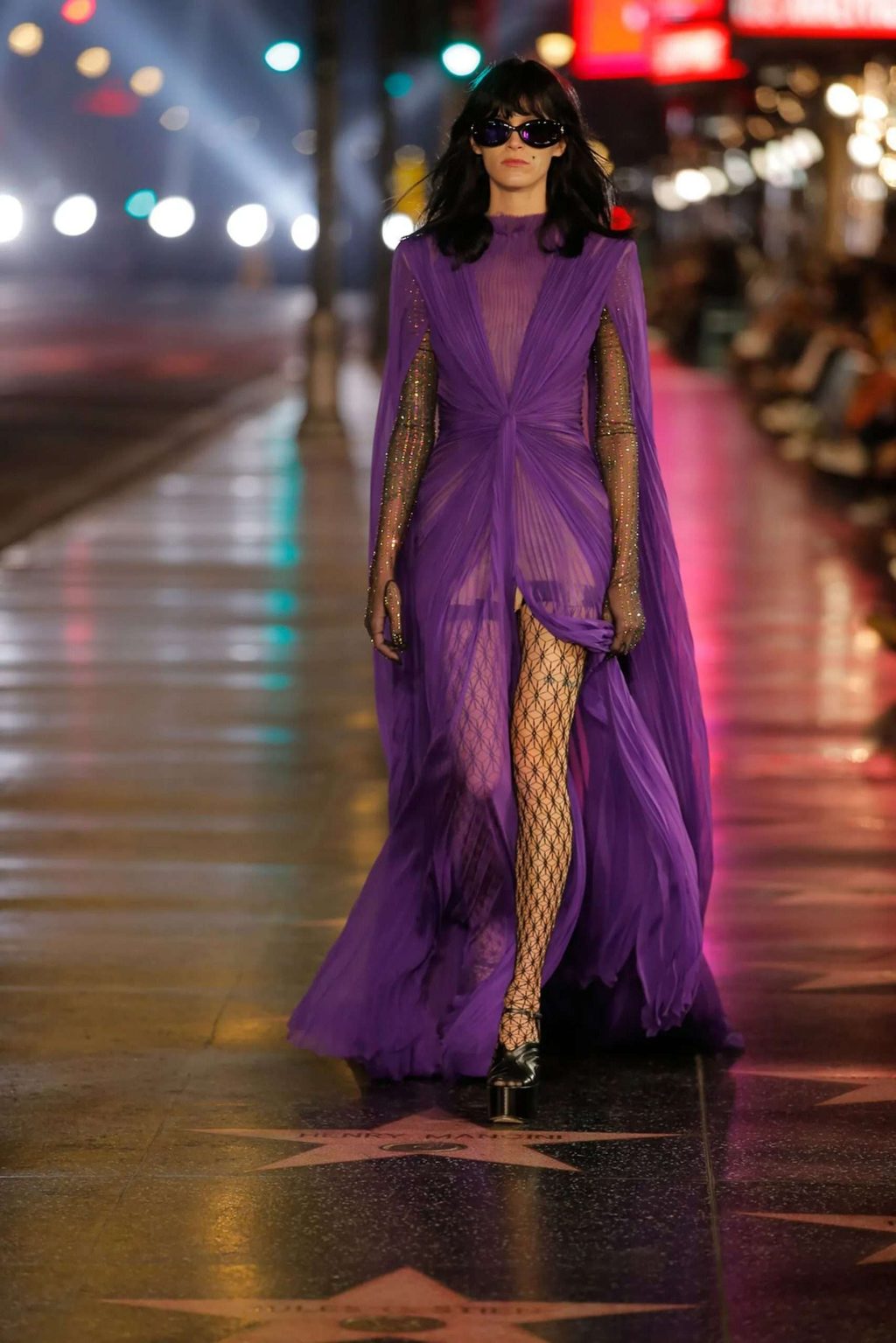 HOLLYWOOD, DRAMA, SEQUINS & BUTT PLUGS… GUCCI SAID ‘RUN IT’