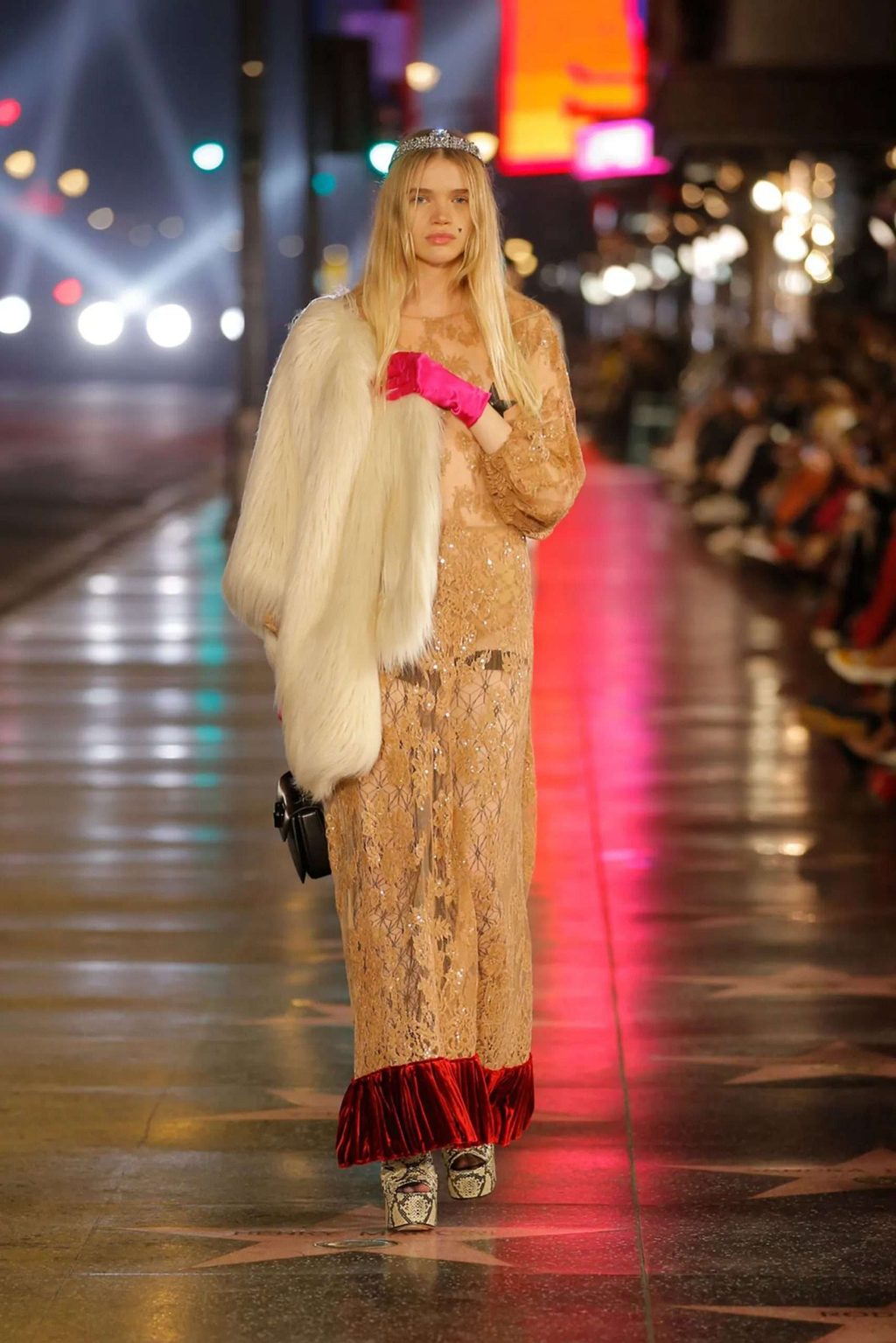 HOLLYWOOD, DRAMA, SEQUINS & BUTT PLUGS… GUCCI SAID ‘RUN IT’