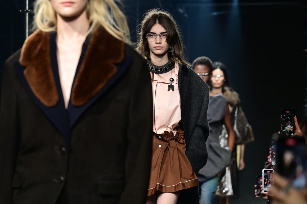 11 fashion critics DMed us their Prada FW25 show thoughts