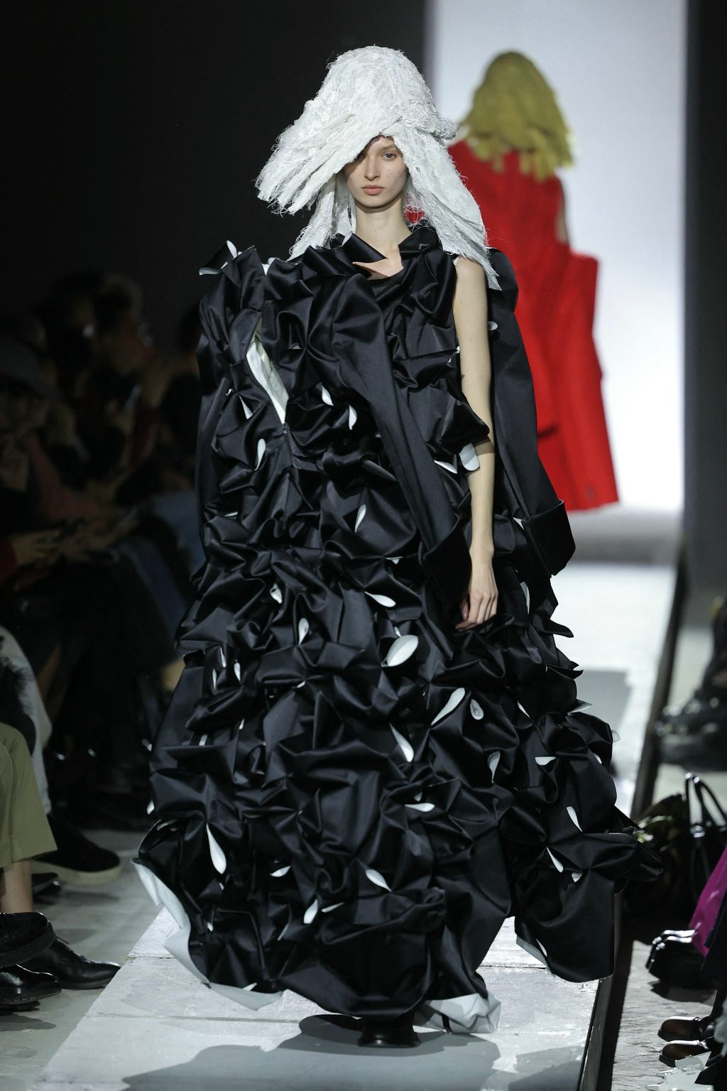 Time was frozen at Comme des Garçons FW25