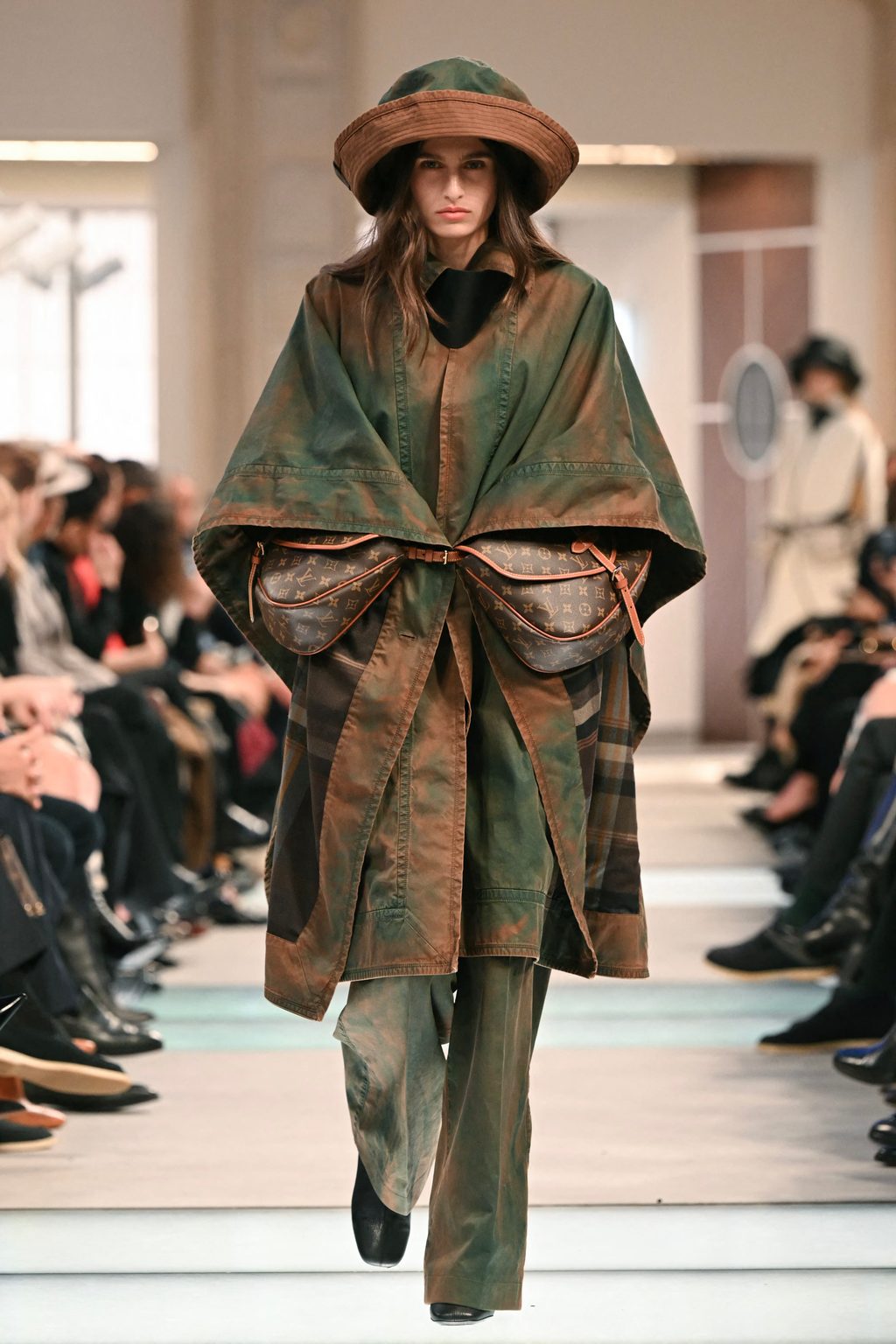 Louis Vuitton FW25 taught us how to put that sh*t on like a Parisian