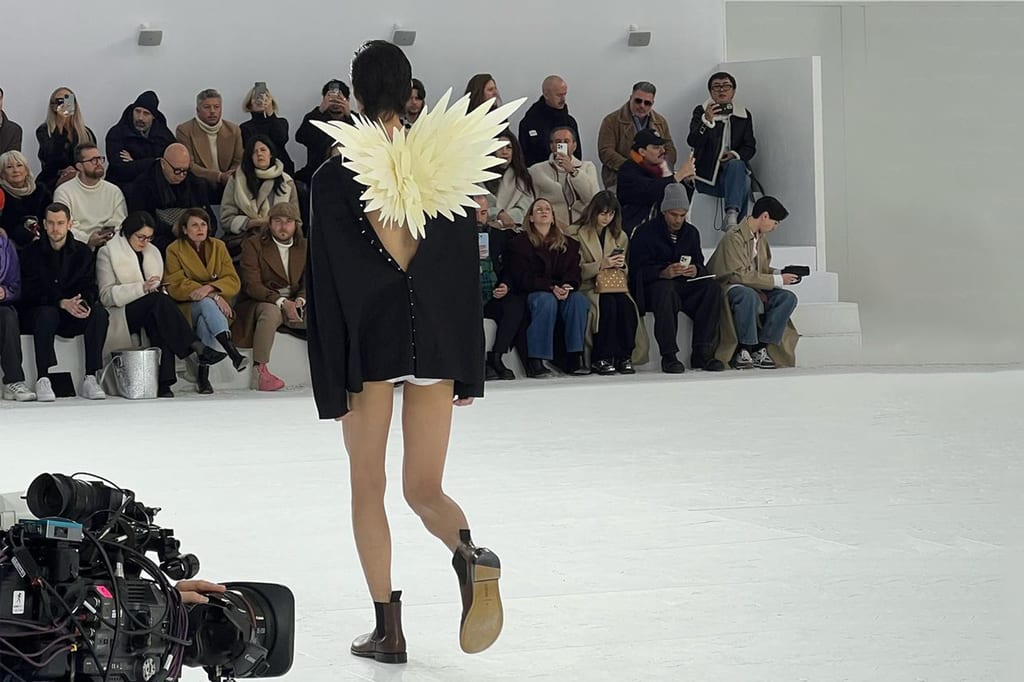 BBL COATS & ANGEL WINGS: 4 PIECES FROM LOEWE FW23