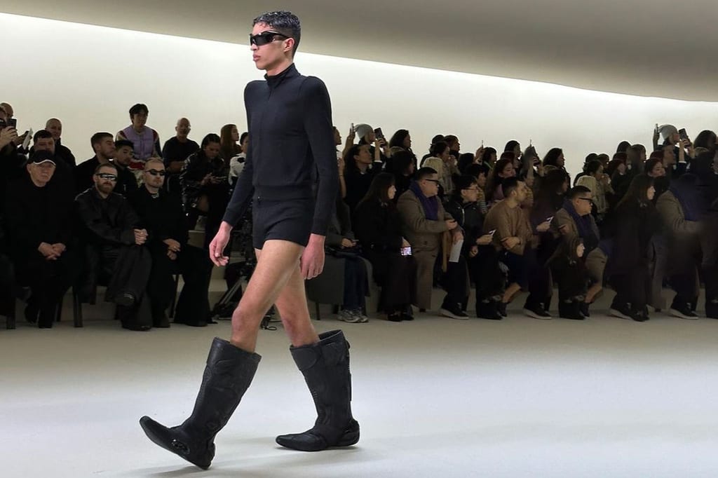 EVERYTHING YOU NEED TO KNOW ABOUT BALENCIAGA’S FW23 COLLECTION