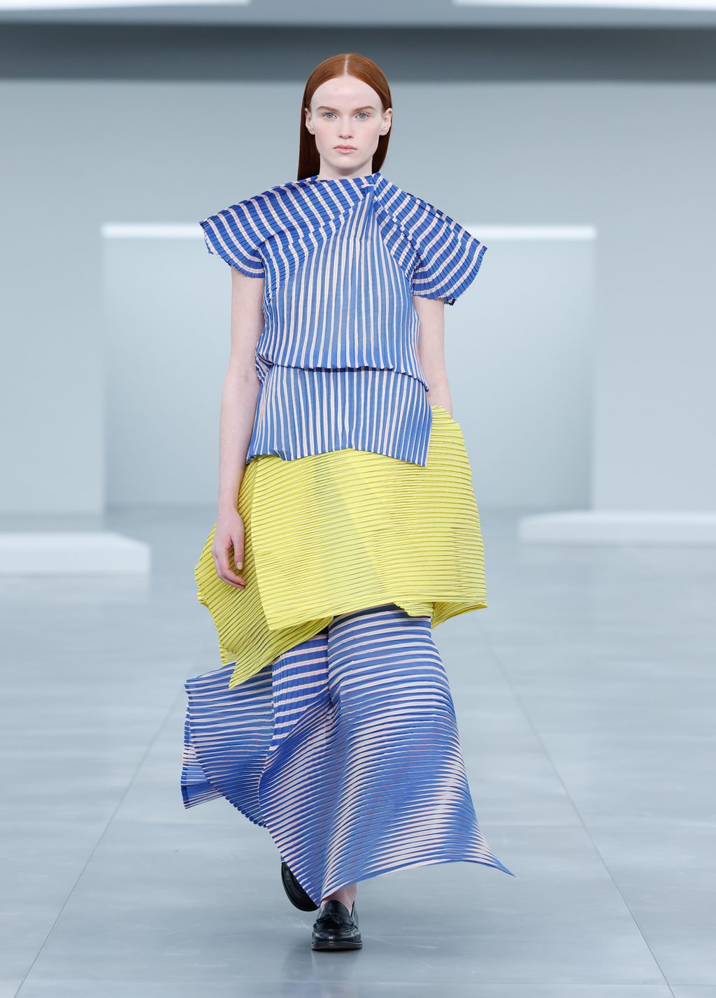 Only the confident woman could rock Issey Miyake FW25