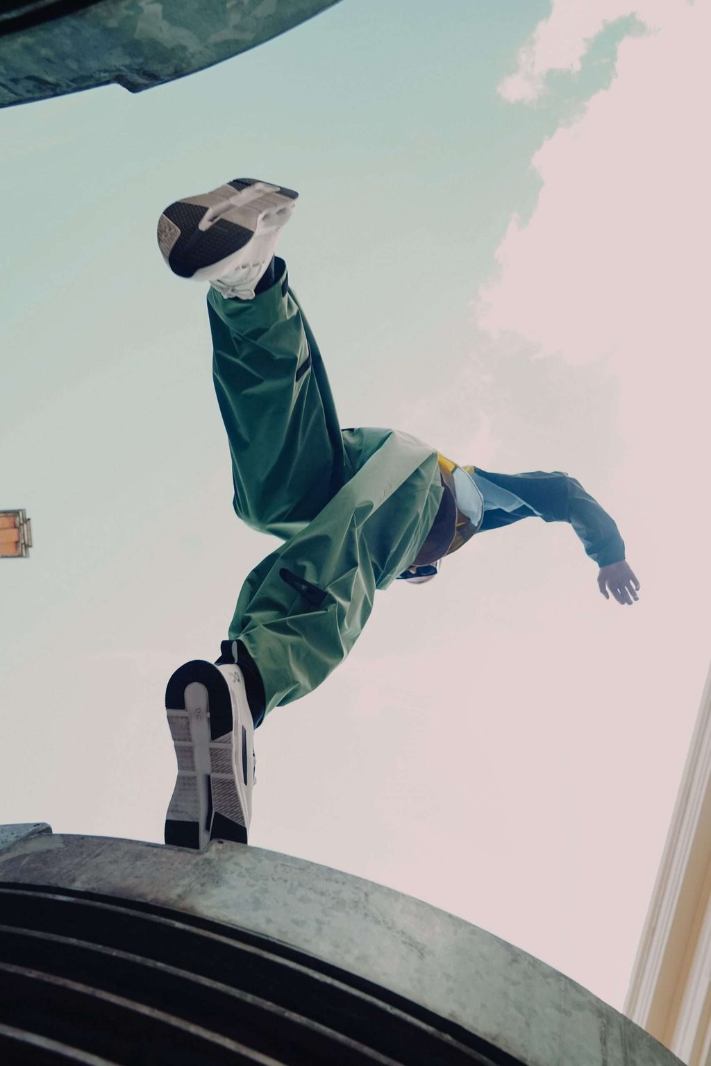 COMFORT & DRIP? SNM - WE PUT ON’S CLOUDEASY TO THE TEST