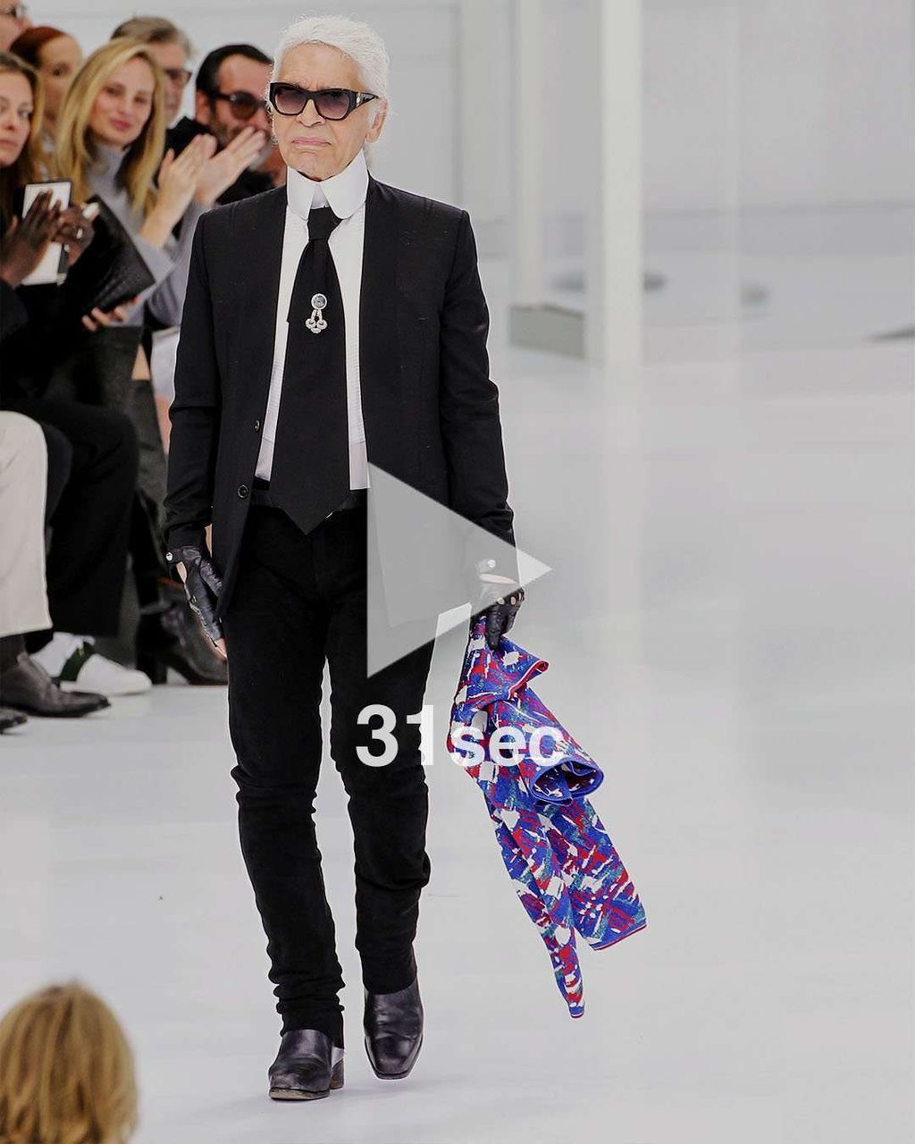 A TRIBUTE TO KARL LAGERFELD