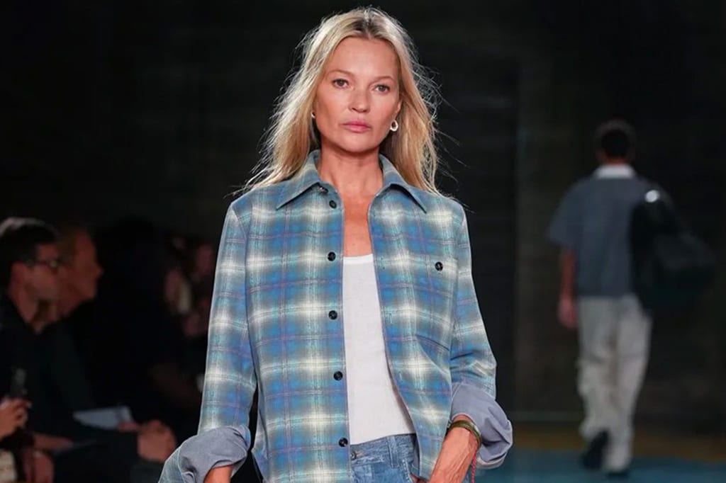 MOVEMENT, ORIGINALITY & LEATHER ILLUSIONS: DEEP DIVE INTO BOTTEGA VENETA’S SS23