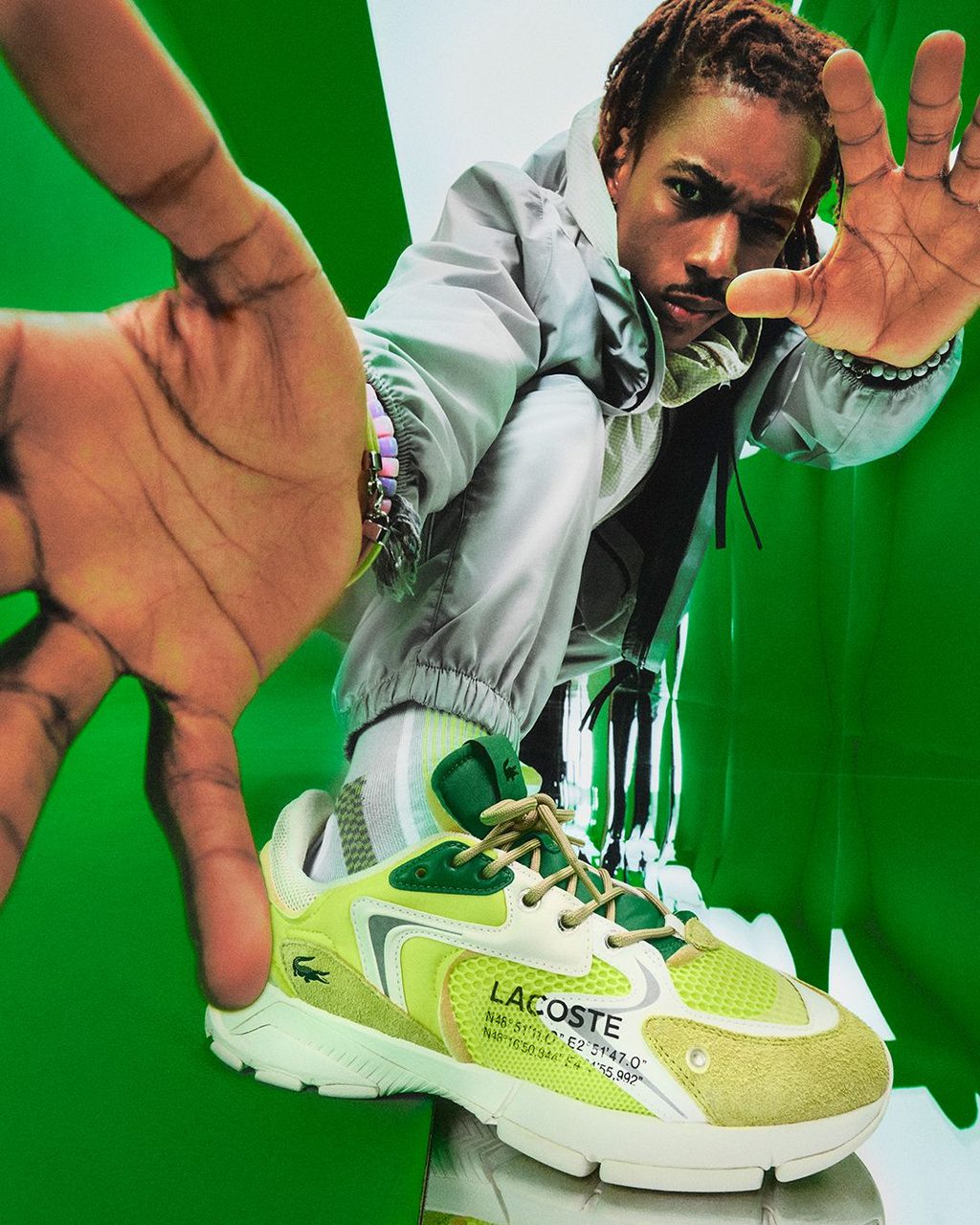 THE STROKES FOR CELINE & UMBRO’S FOOTBALL GEAR: YOUR FRIDAY ROUNDUP