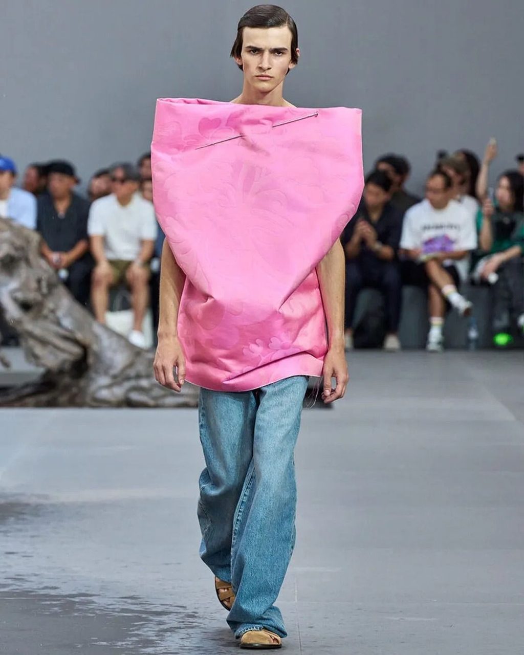 Here’s what’s going down at Paris Fashion Week this season