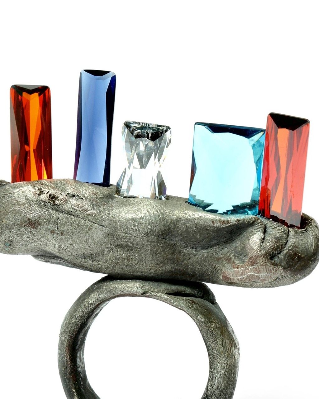 Revealing the 2024 LOEWE FOUNDATION Craft Prize finalists