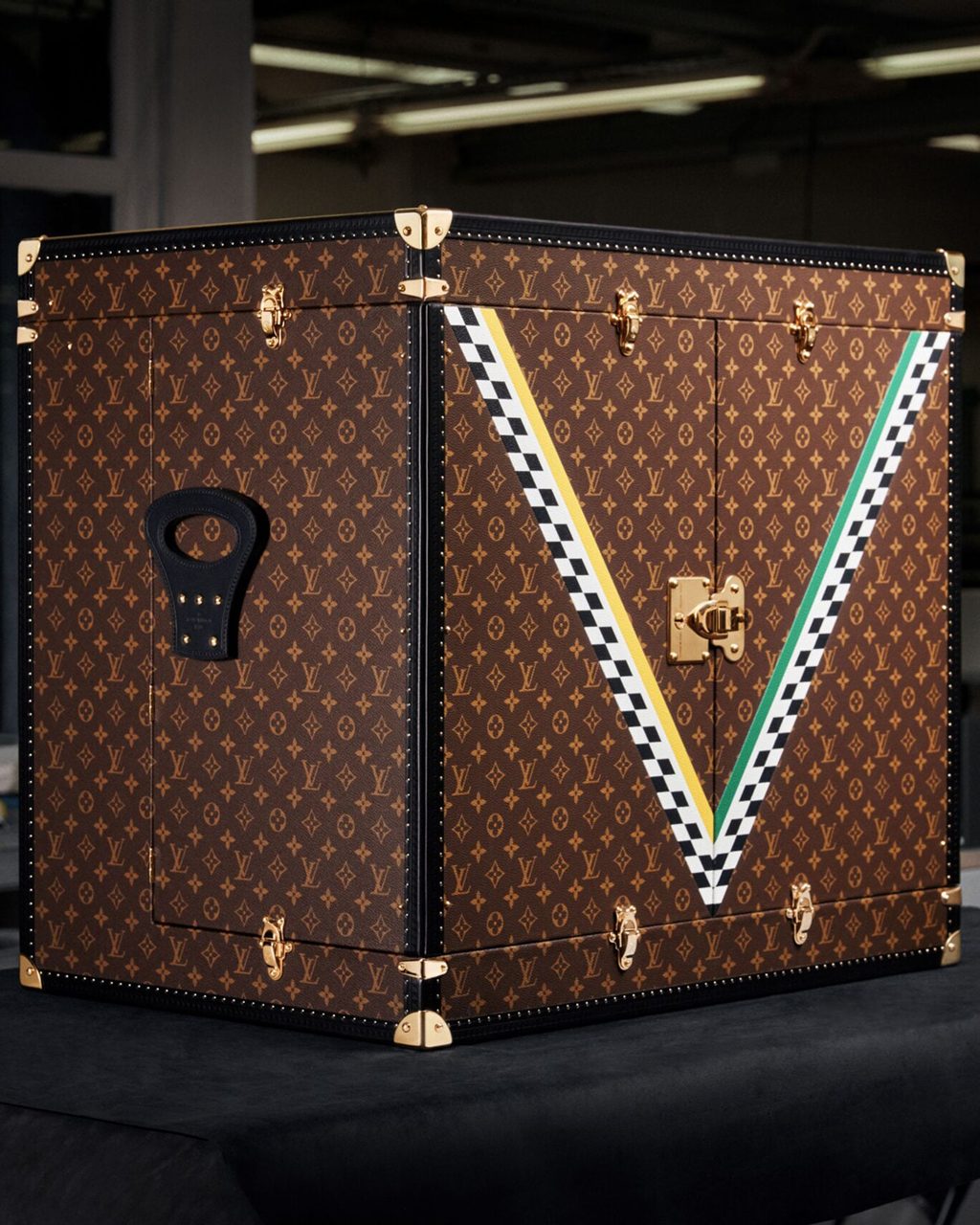 LV F1