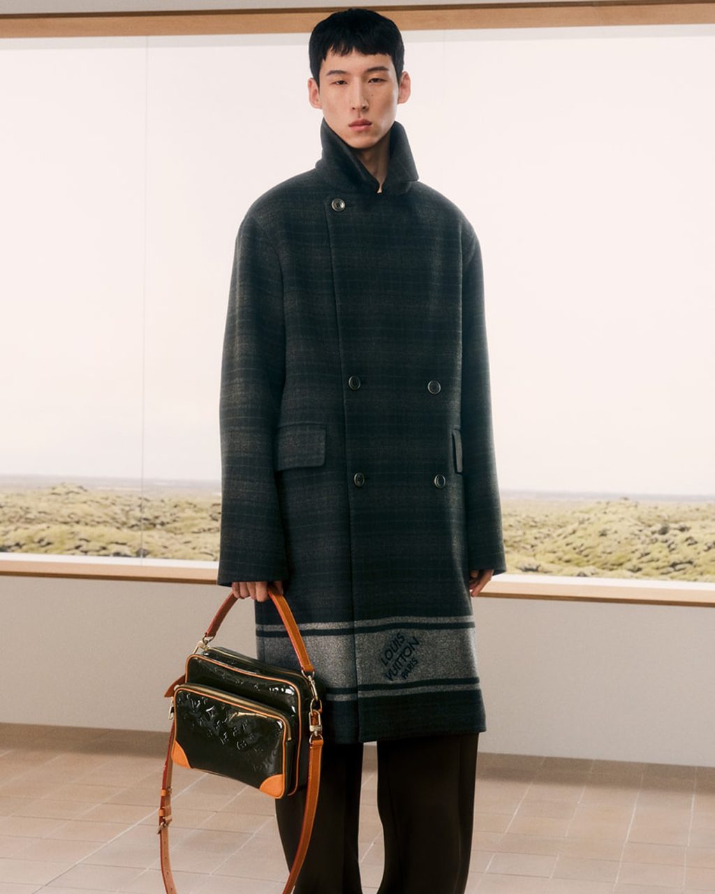 LV NEW 8