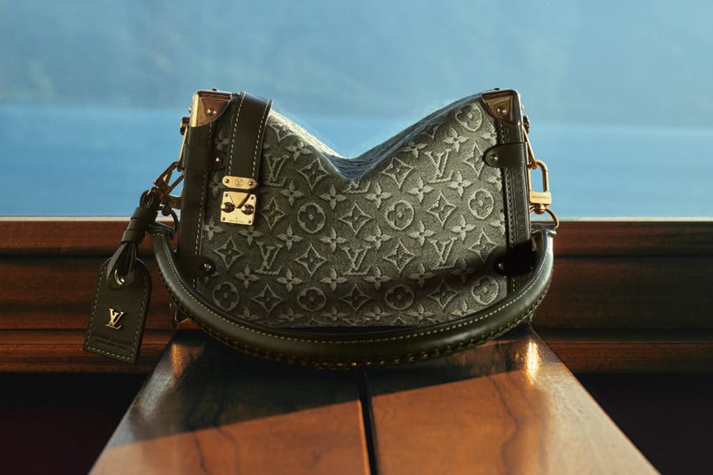 LV TRAVEL 0