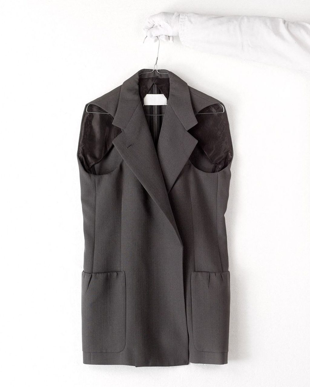 FASHION SCHOOL: GETTING TO KNOW MAISON MARGIELA