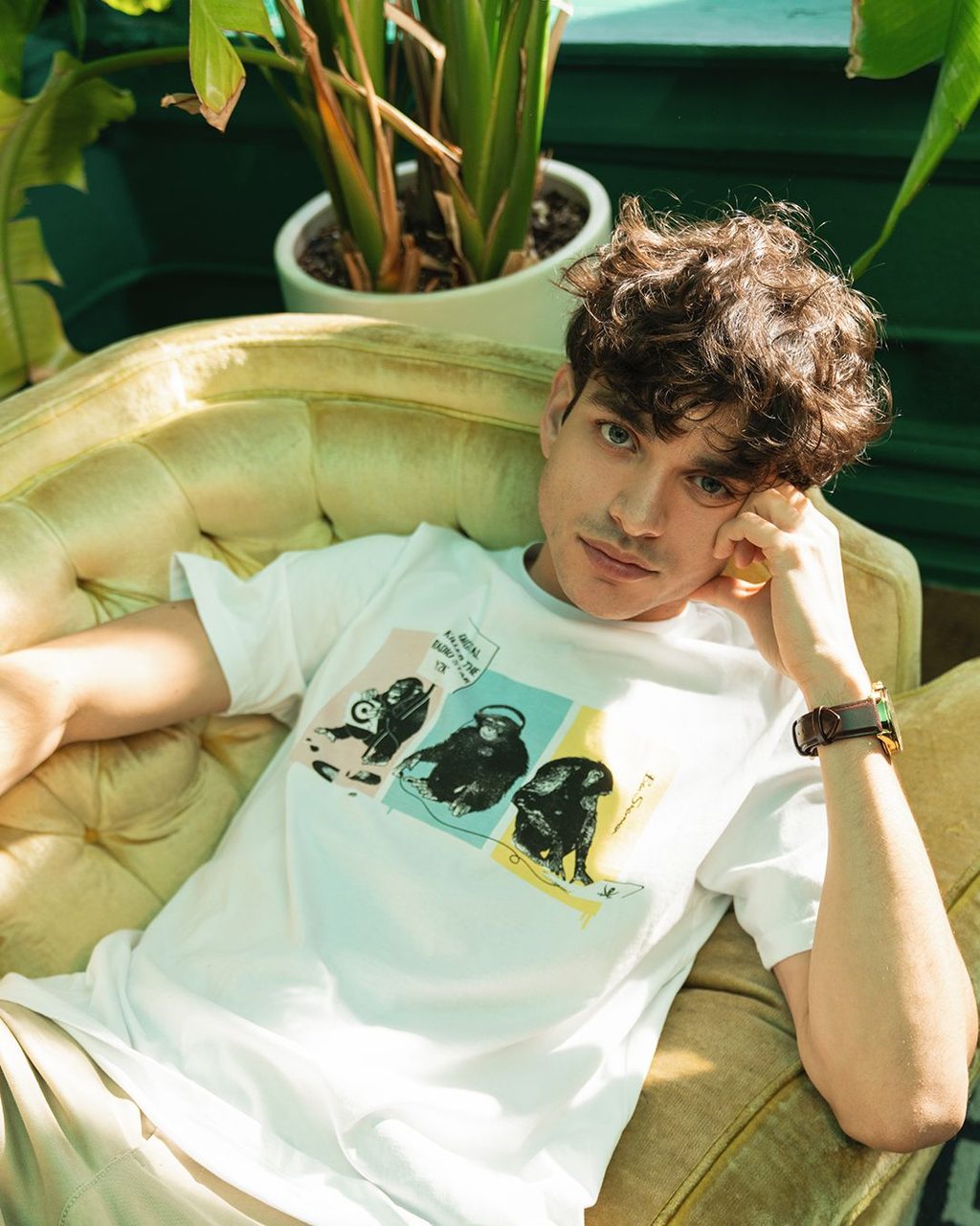 INVINCIBLE’S ANNIVERSARY WITH CARHARTT WIP & AN OAKLEY X BRAINDEAD COLLAB: YOUR FRIDAY ROUNDUP