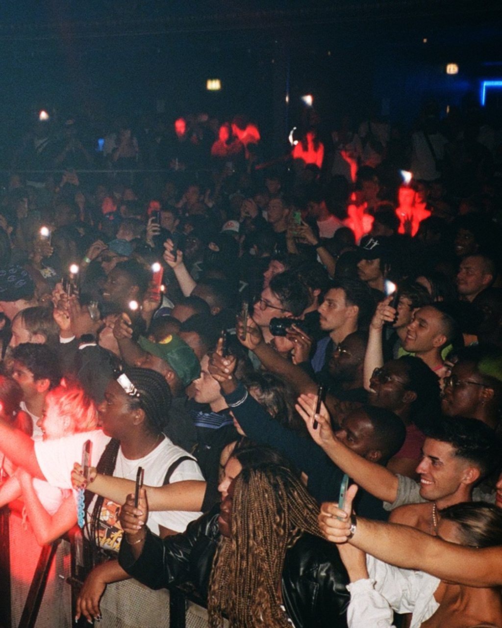FIRST THINGS FIRST: A FRESHERS WEEK SURVIVAL GUIDE