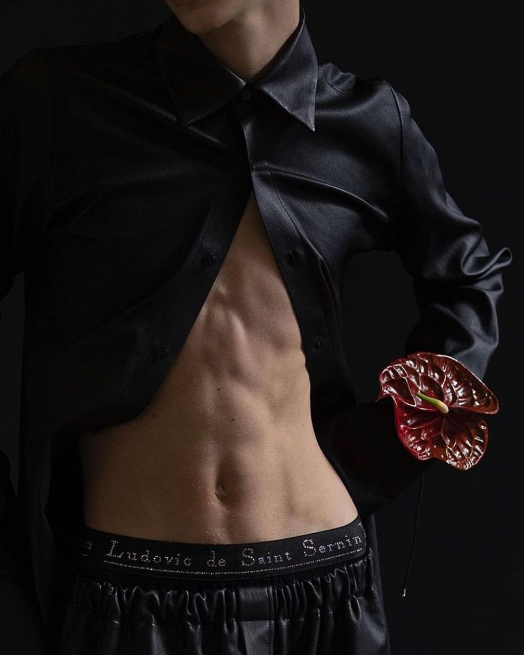 PARIS FASHION WEEK: THE ROUNDUP