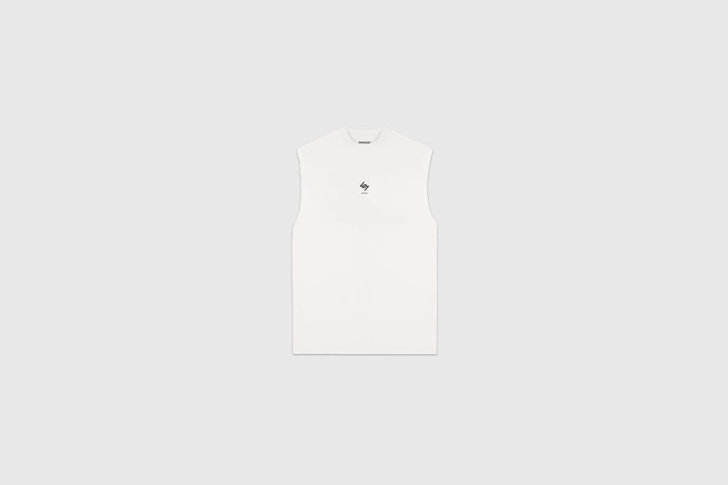 The steamiest love triangle: you, us, and this Challengers shopping guide
