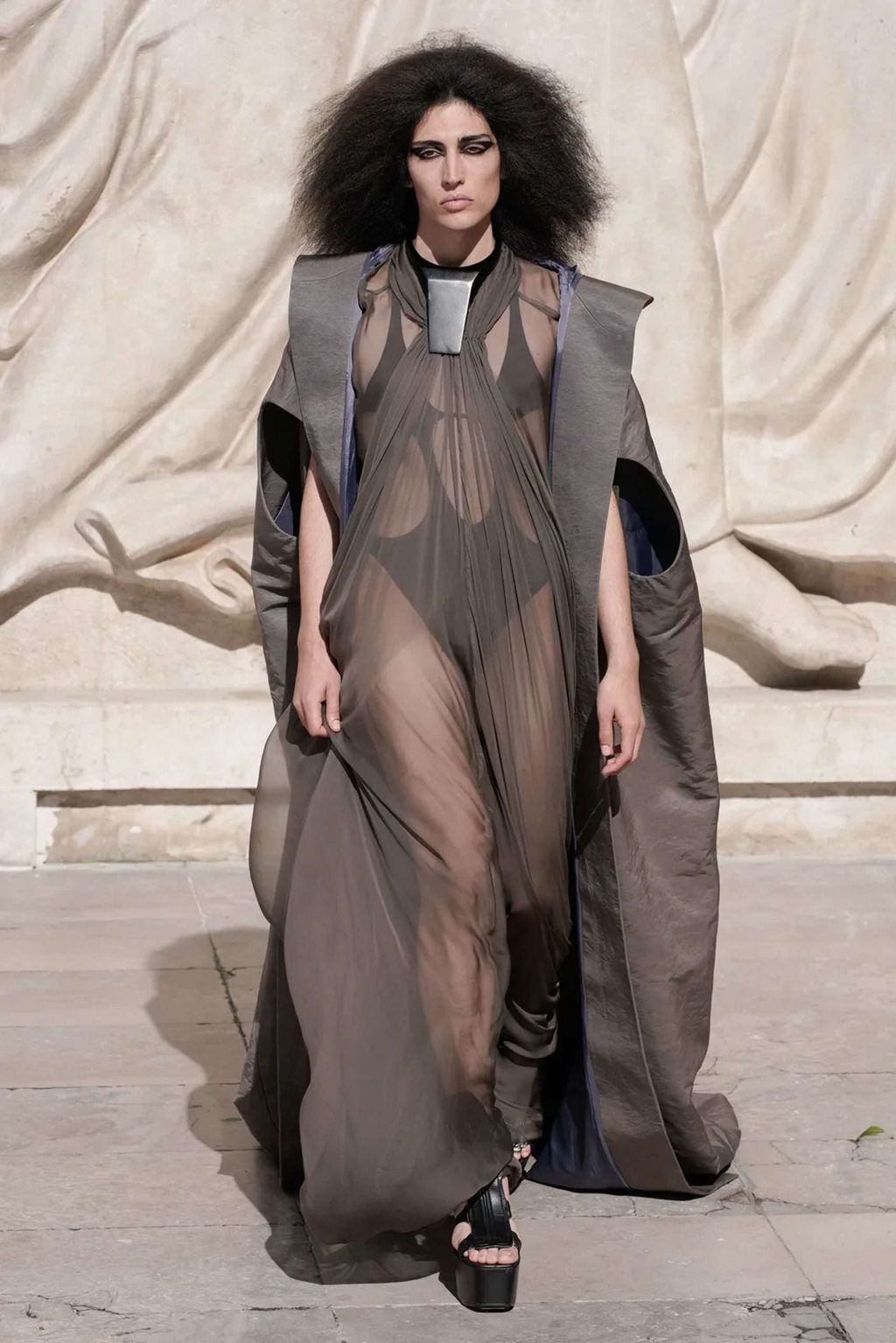 PAN(DEM)IC OVER, RICK OWENS IS BACK
