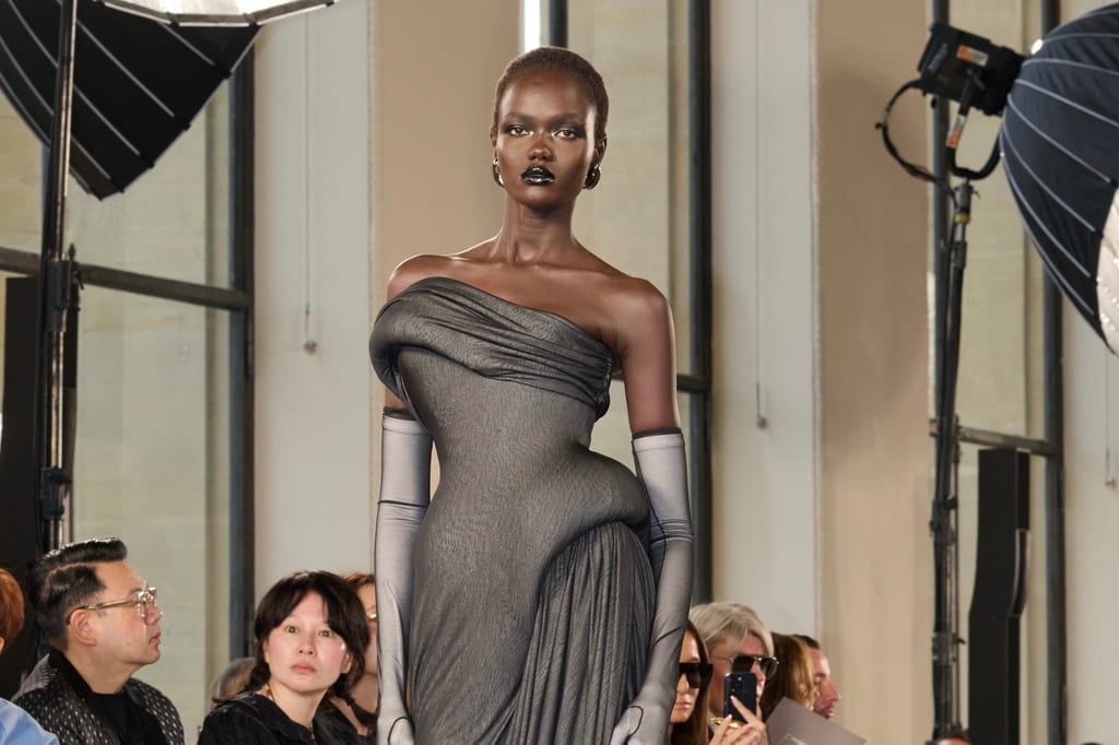 Schiaparelli plays fast and loose with proportions at FW25
