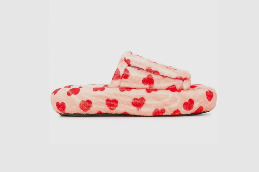 CRINGE OUT WITH THESE VALENTINE’S GIFTS FOR HER (OR ANYONE)