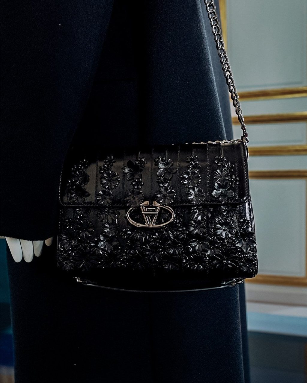 We went to the Valentino Le Noir re-see with Lyas
