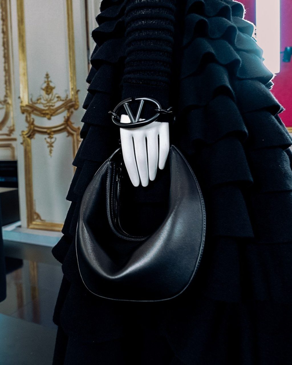 We went to the Valentino Le Noir re-see with Lyas
