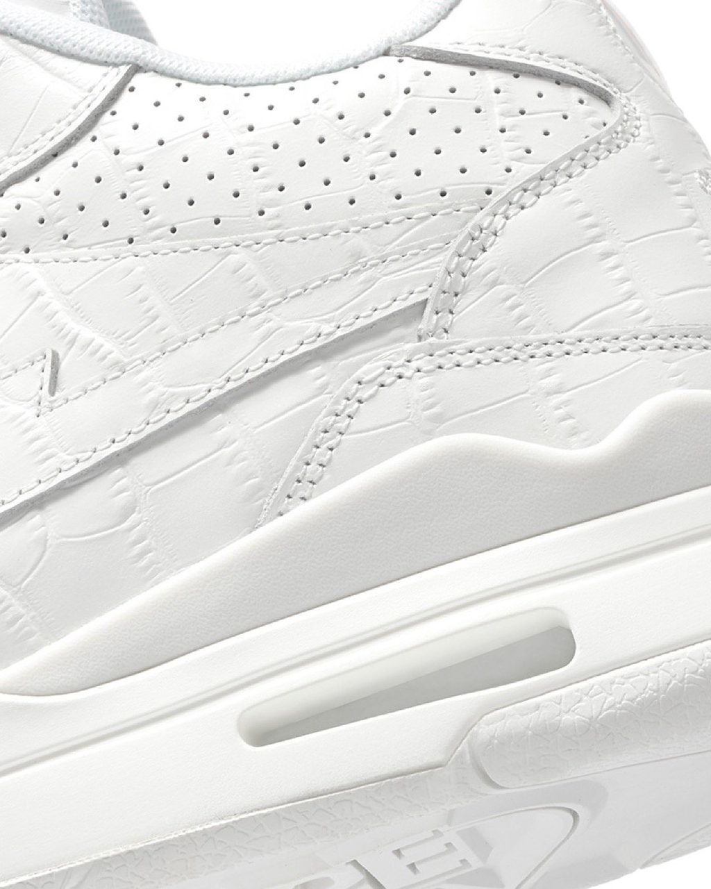 Dior unveils its latest “Icons” capsule, Oakley Factory Team gets earthy, & more this week