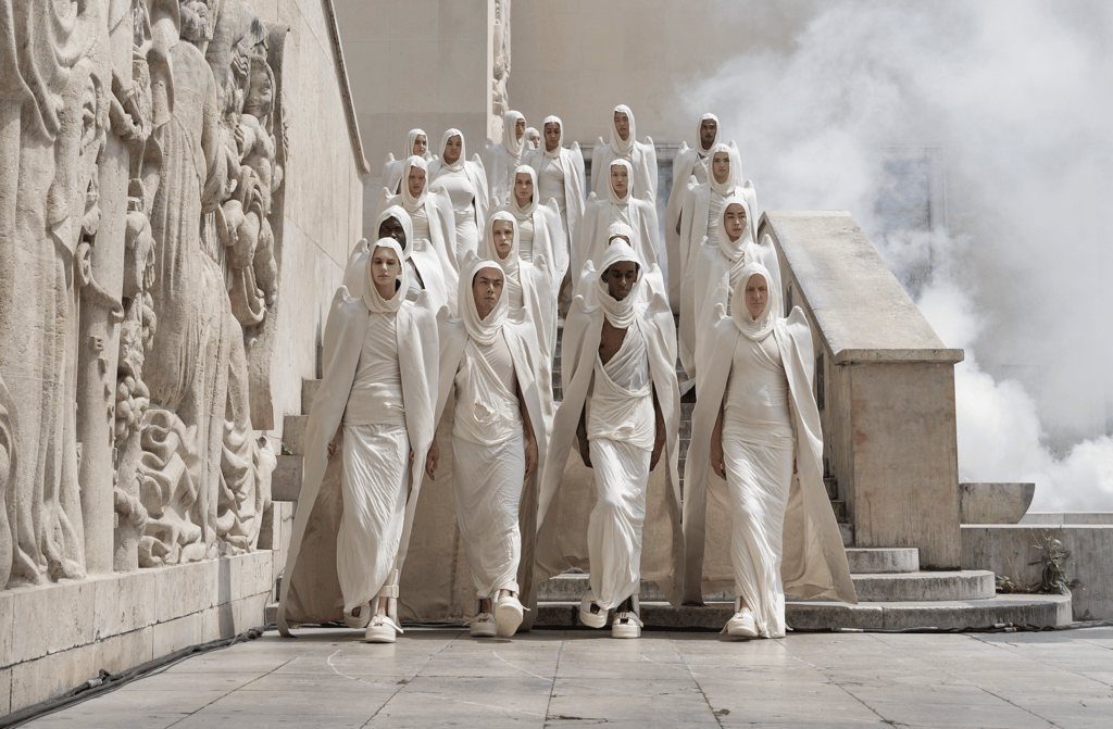 Rick Owens recruited 200 students to join his army of love for SS25