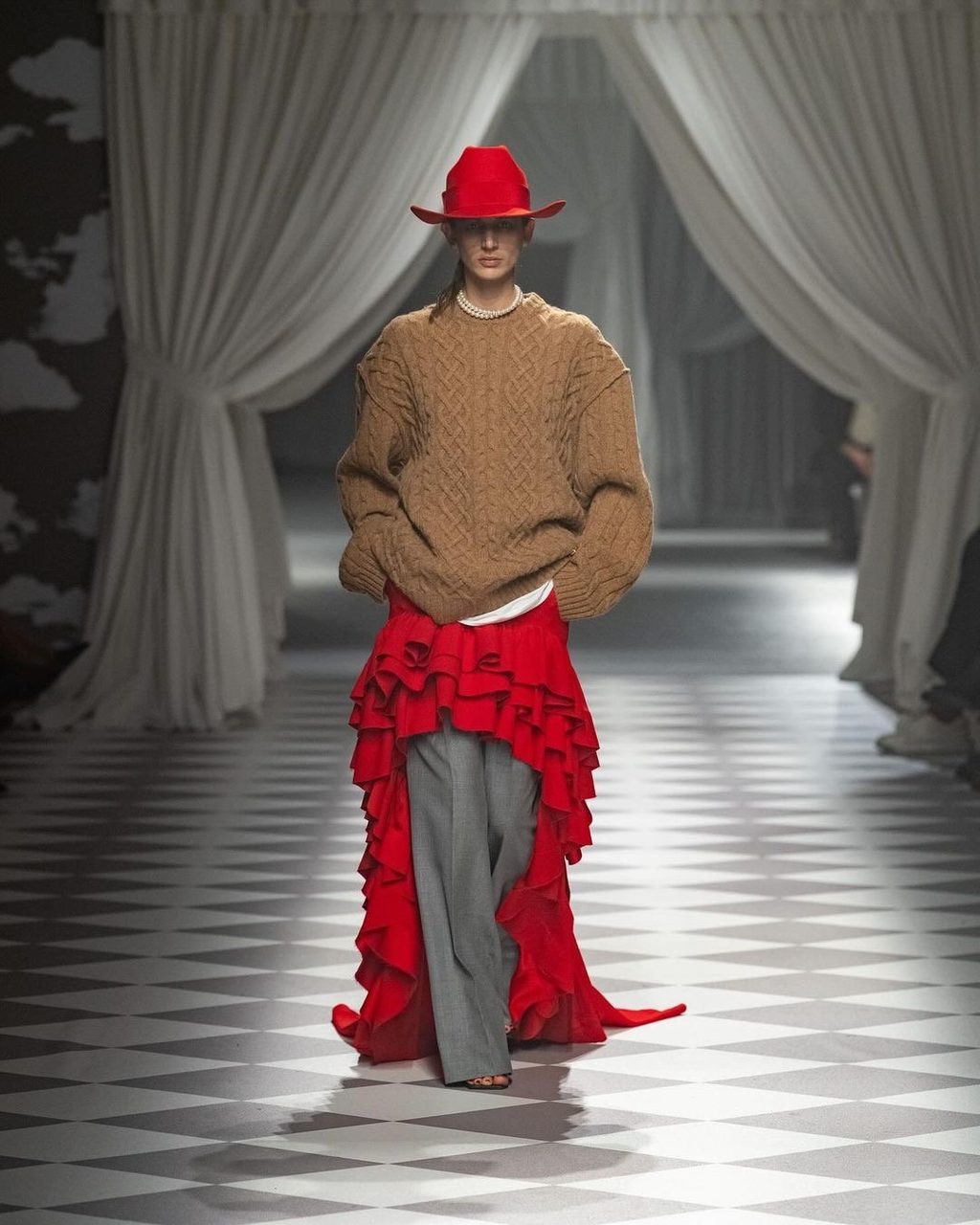 Adrian Appiolaza’s Moschino FW24 was an ode to the brand’s legacy