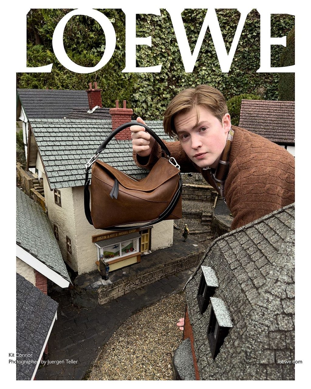 Who makes LOEWE’s seriously unserious campaigns?