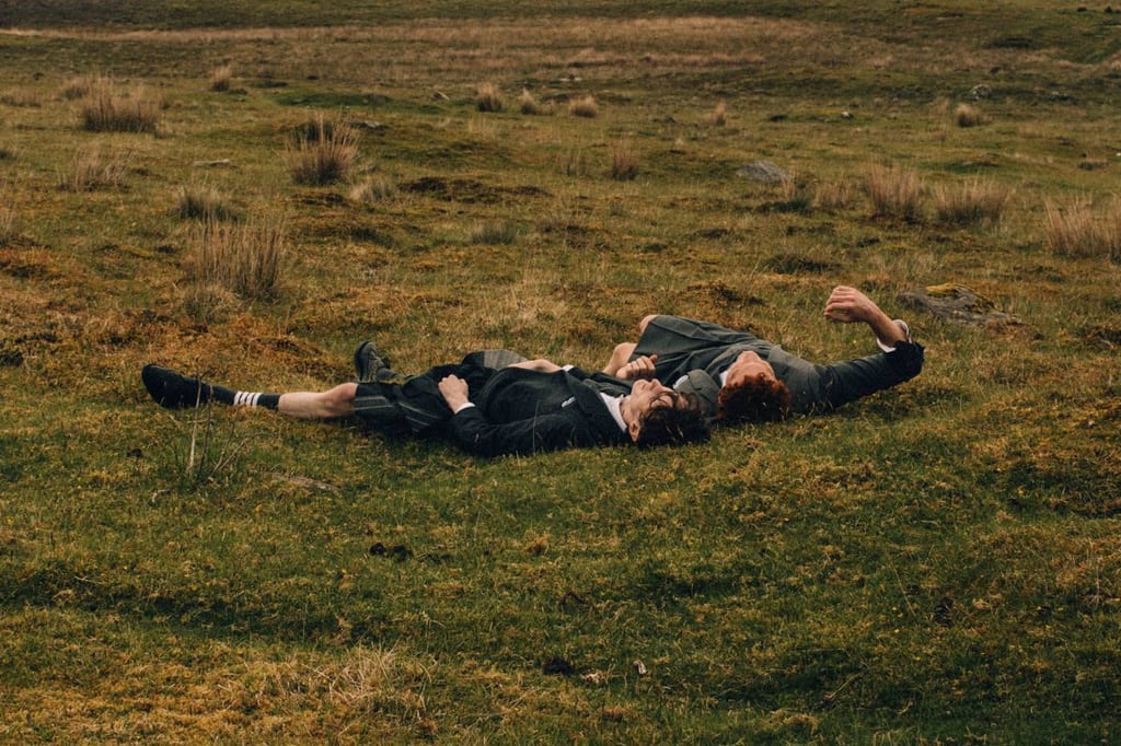 THOM CROP 6