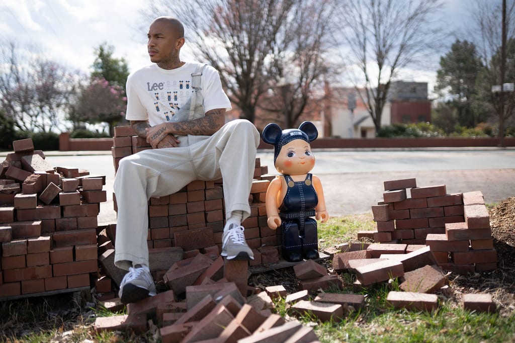 CASABLANCA’S NEW SNEAKER & A LEE® X BE@RBRICK MASCOT: YOUR MONDAY BRIEFING