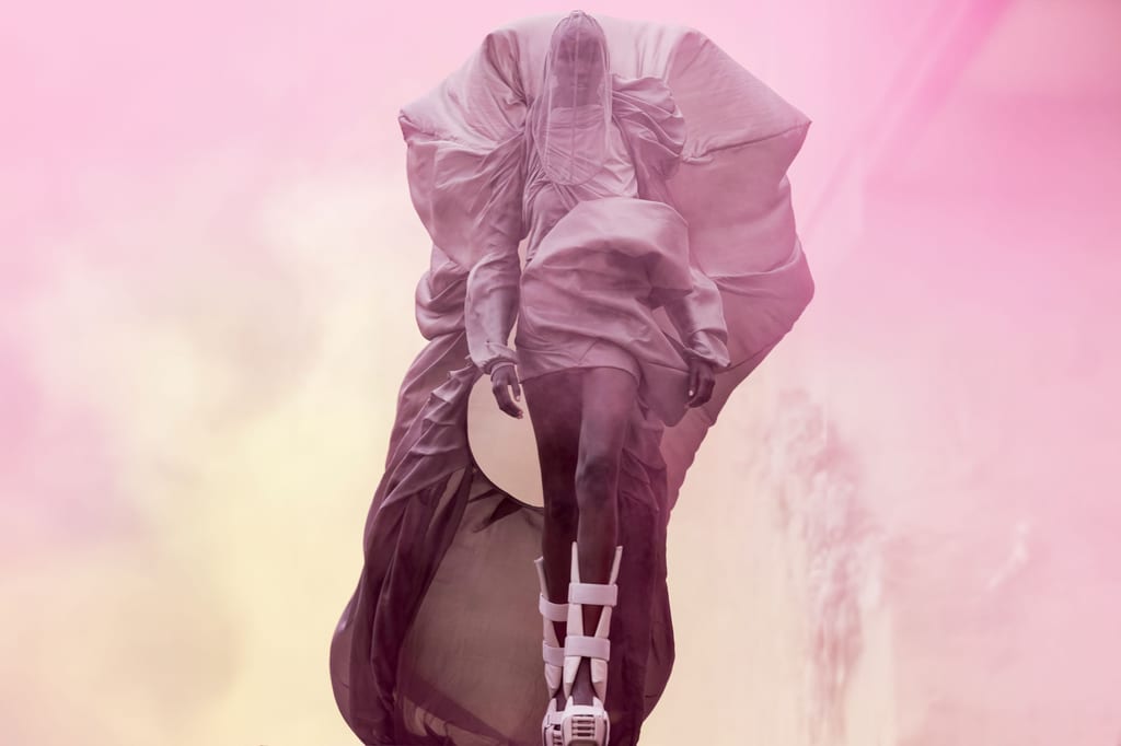The SS24 trend report: it’s all about strength & vulnerability