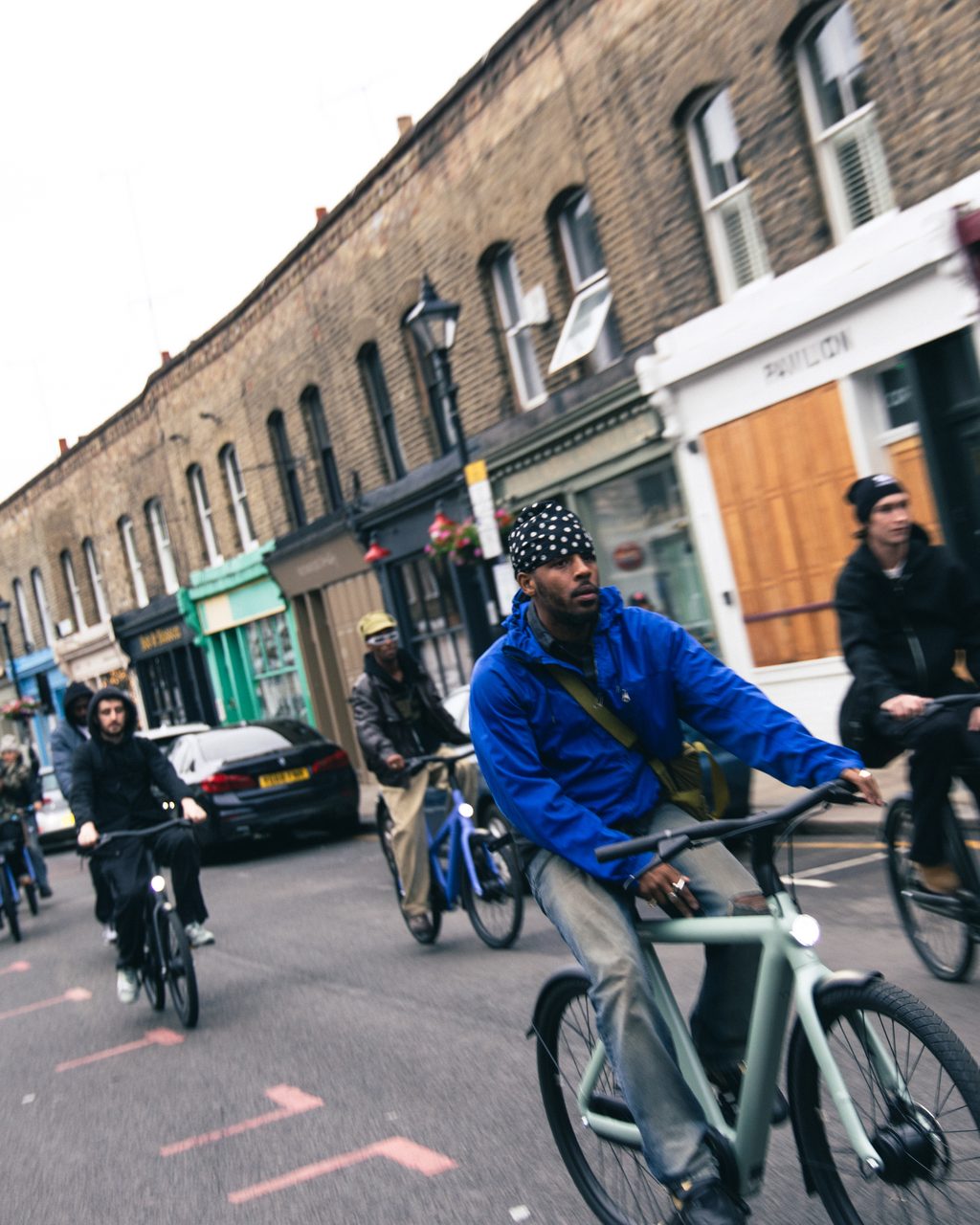 VANMOOF4111