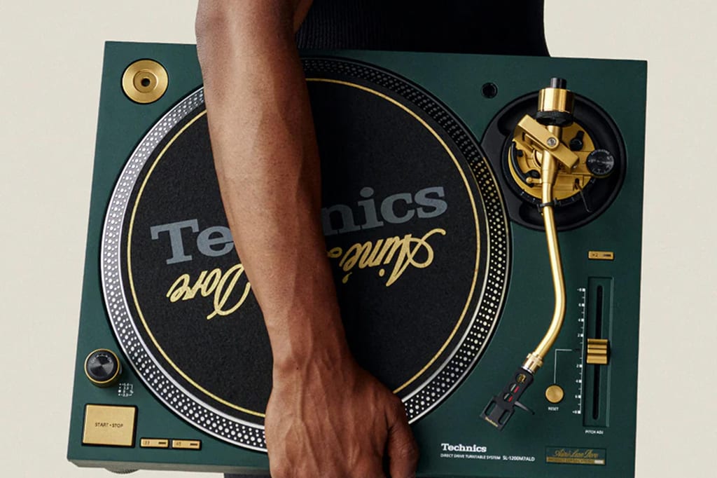 We need to catch a vibe with this Aimé Leon Dore turntable