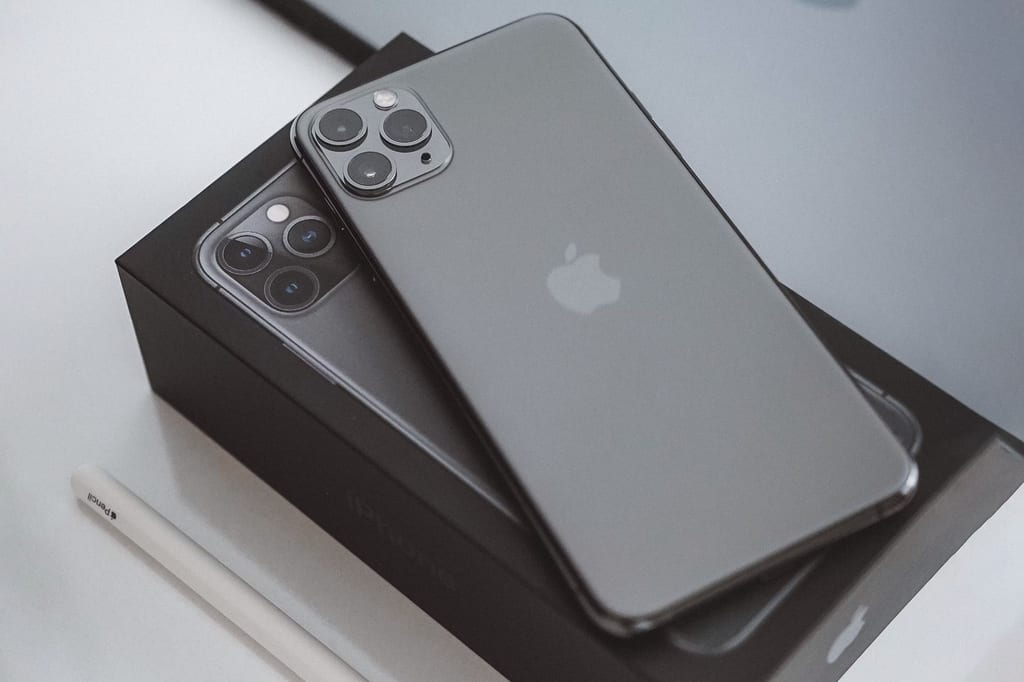 Apple Wonderlust iPhone 15 iOS 17