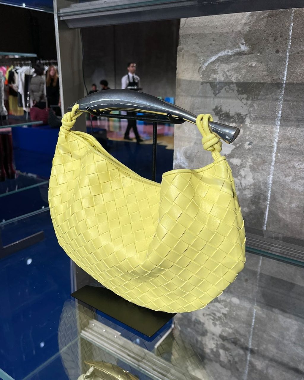 5 PIECES THAT HIT THE SPOT FROM BOTTEGA VENETA’S SS23