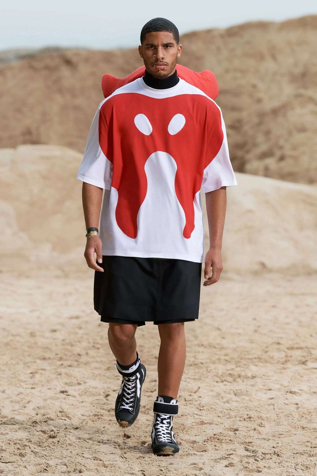 BURBERRY IS BACK: RICCARDO TISCI’S RENAISSANCE