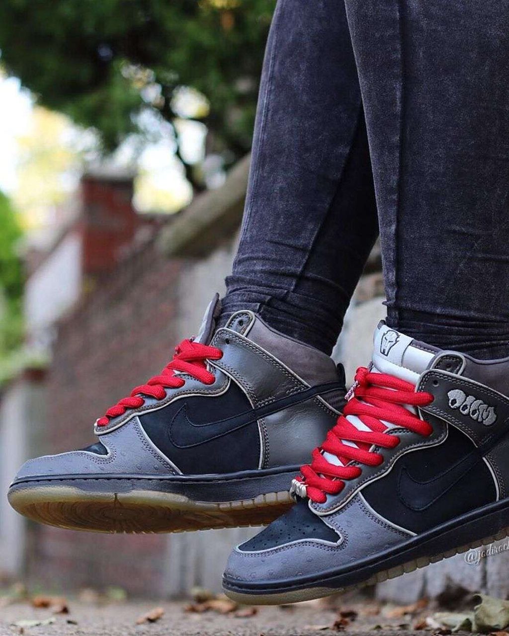 WHAT MAKES THE PERFECT SNEAKER COLLABORATION?